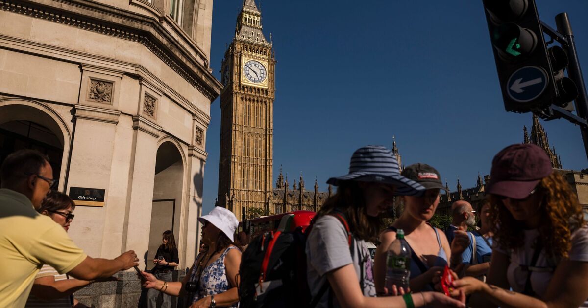 Late-September Heat Forecast for UK and Australia