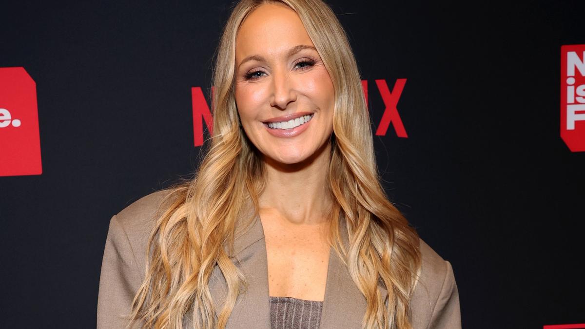 Comedian Nikki Glaser Reveals Details From Star-Studded Wedding and Near Cake Topper Theft