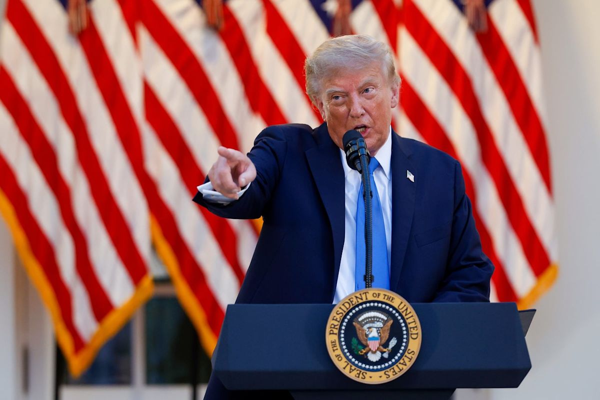 Trump Threatens to Stop Trade Unless US Lowers Interest Rates