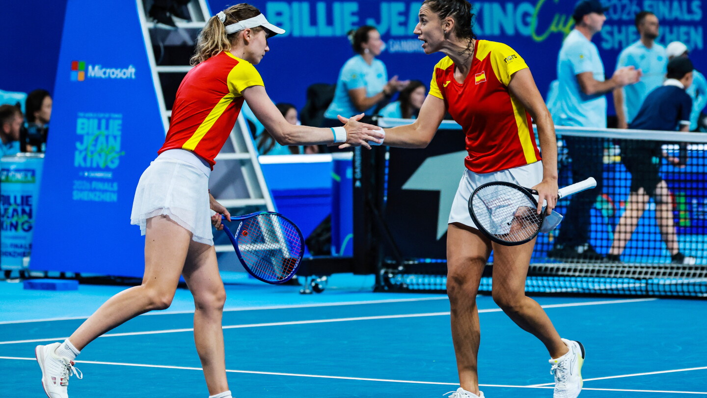 Czechia sweeps past Spain to reach first Billie Jean King Cup final since 2018.
