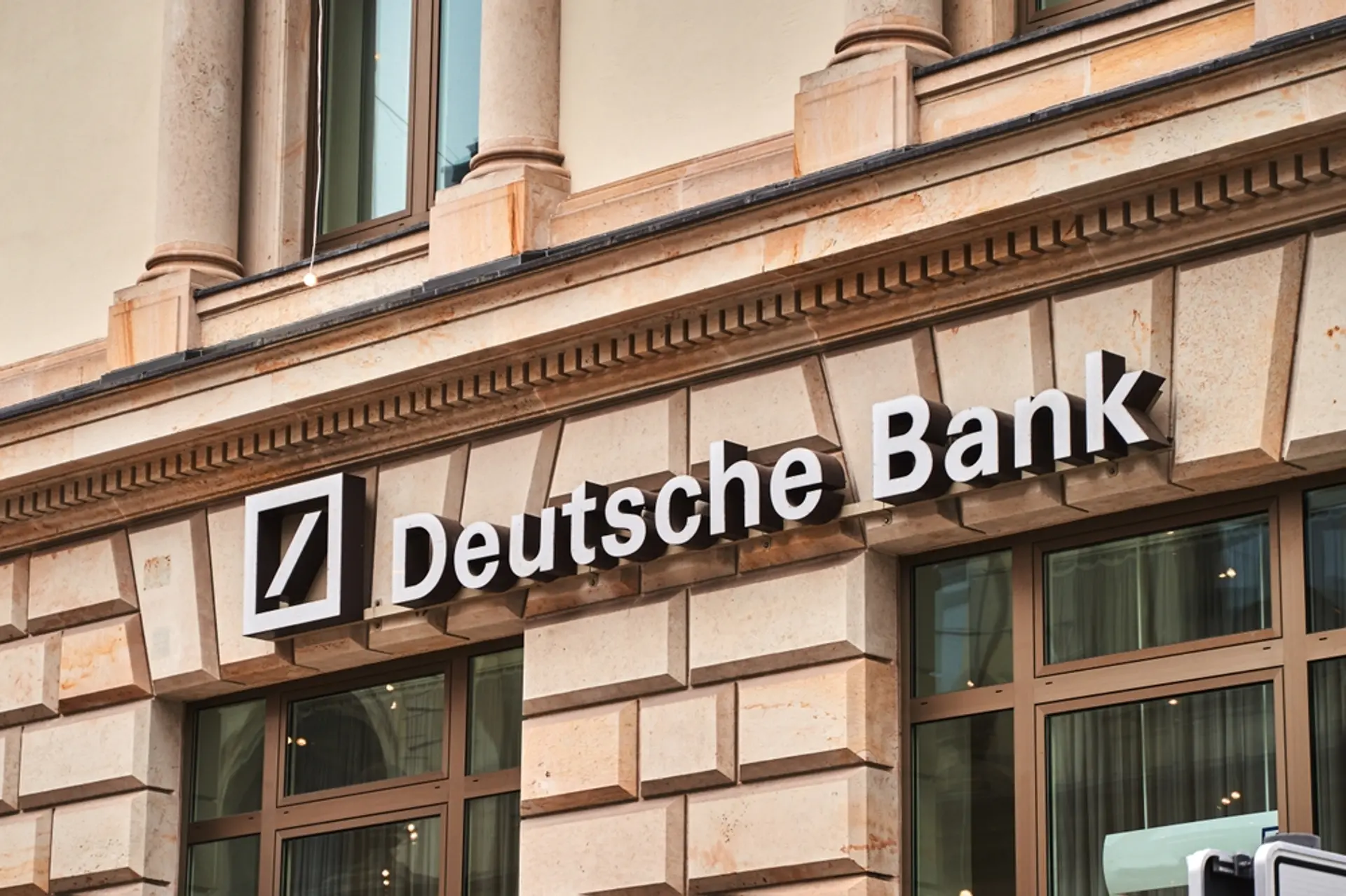 Deutsche Bank Plans Regulated Crypto Custody Service for European Corporate Clients in 2026