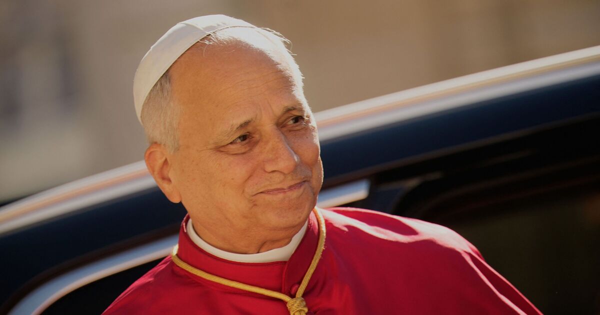Pope Leo XIV Defends Press Freedom Amid White House Access Dispute
