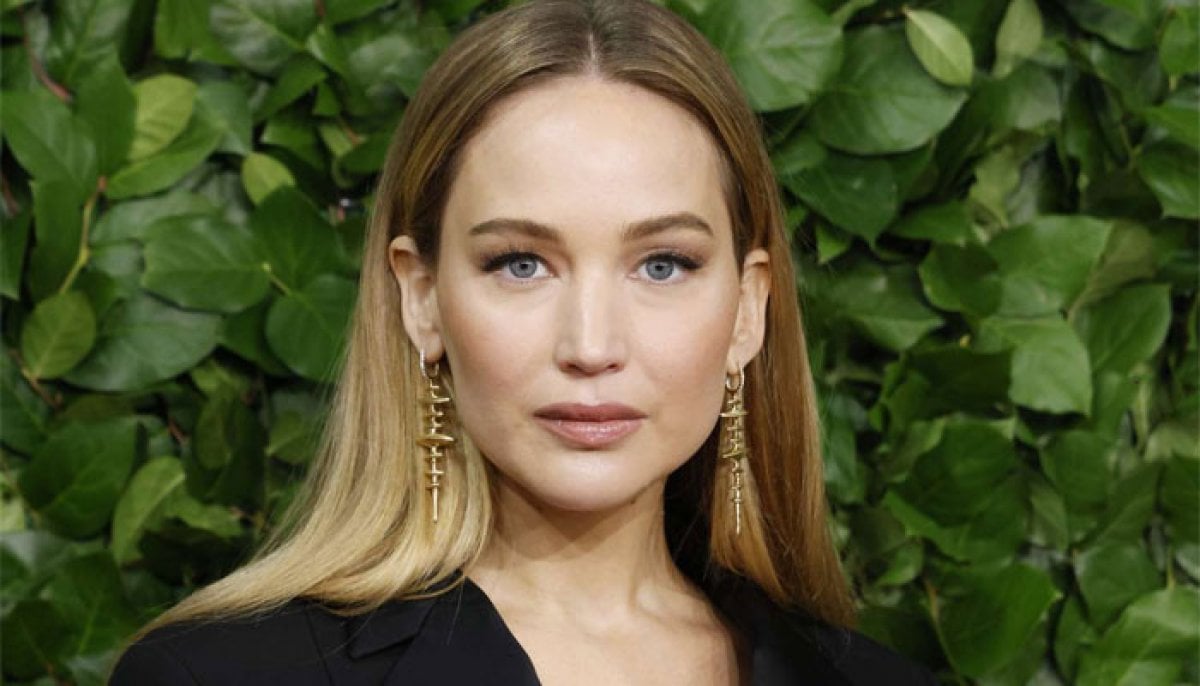 Jennifer Lawrence Opens Up About Cosmetic Procedures and Public Scrutiny