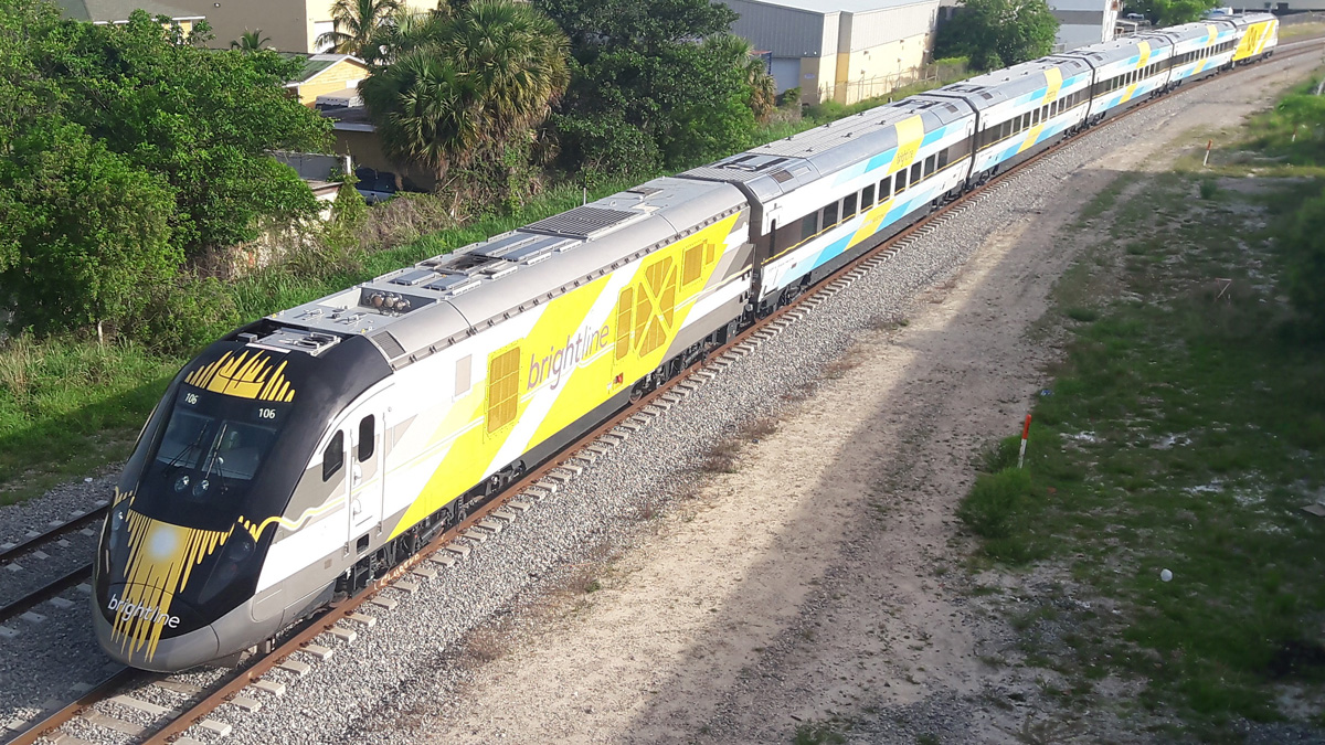 Brightline prepares Chapter 11 bankruptcy filing to restructure debt while passenger service continues.