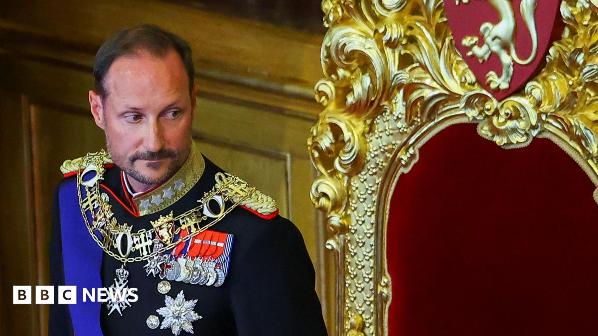 Norway's New King Haakon Takes Oath of Allegiance Following Father's Death