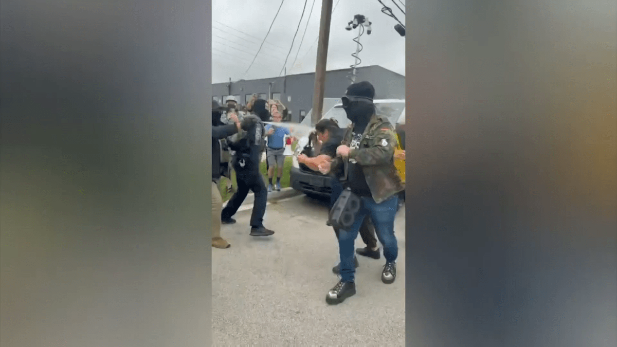 ICE Shooting in Texas, Broadview Protesters Pepper-Sprayed