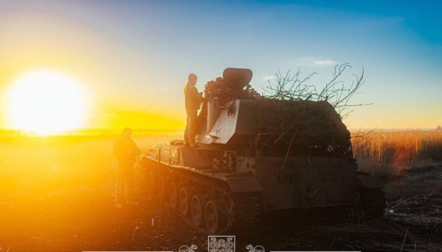 Ukraine Reports Hundreds of Daily Front-Line Clashes Amid Heavy Russian Assaults