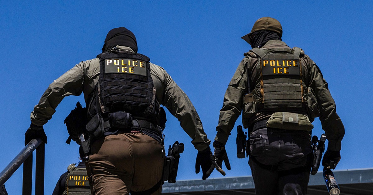 FBI Warns ICE of Alleged Tradwife Doxxing Scheme