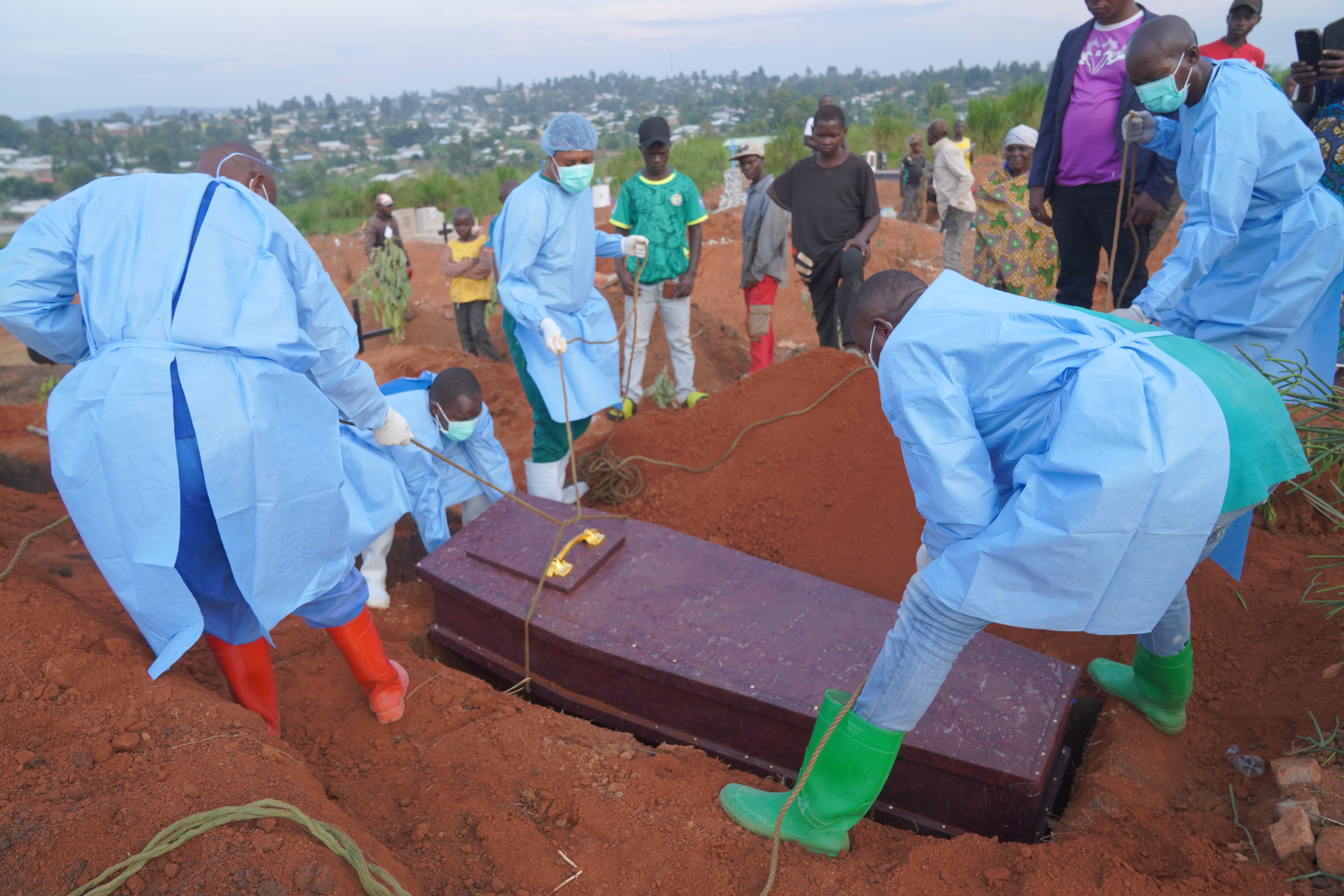 DR Congo Ebola Outbreak Reaches Record 8,000 Cases Amid Severe Response Challenges
