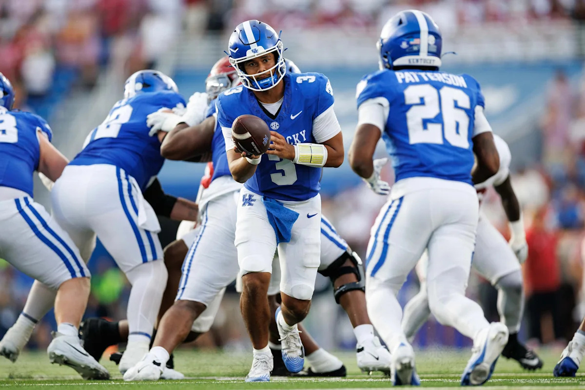 Texas A&M Enters SEC Opener As Heavy Favorites Against Improved Kentucky