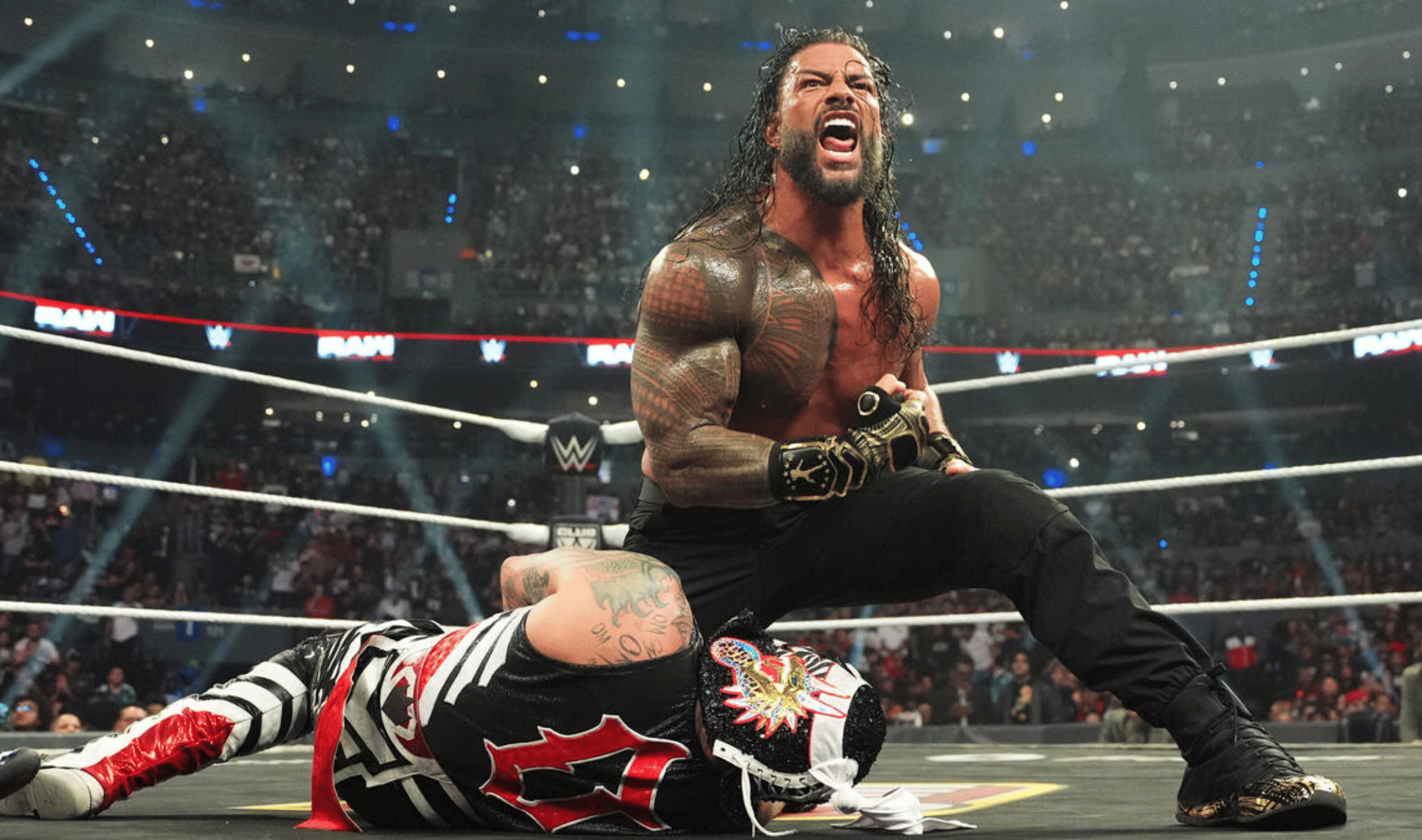 WWE Raw Returns to Mexico City With Roman Reigns Defending Title Against Penta