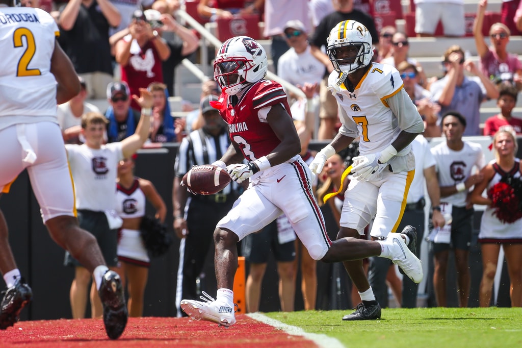 South Carolina Routs Kent State in Record Heat to Open Season