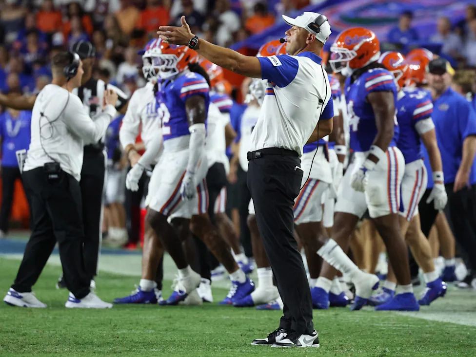 Jon Sumrall Leads Florida Gators to Record-Breaking 66-21 Victory Over FAU