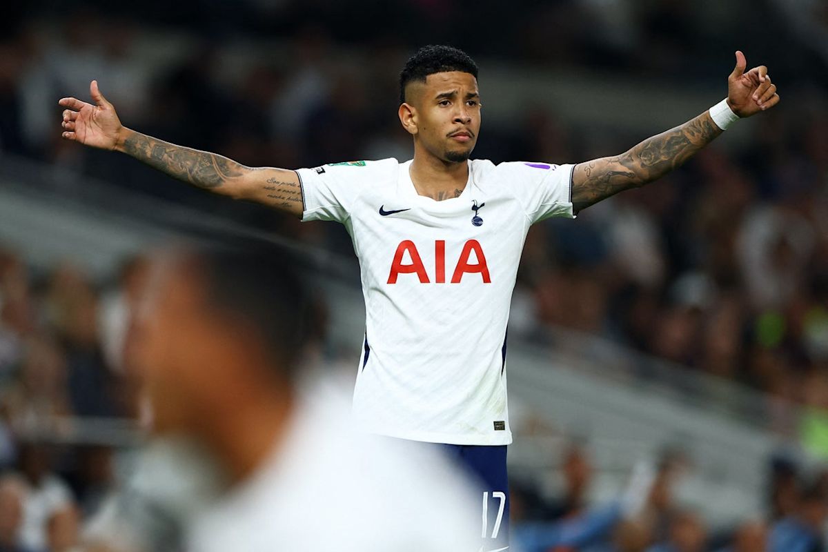 Record Premier League Spending Fueled by Heavy Debt Raises Bubble Warnings