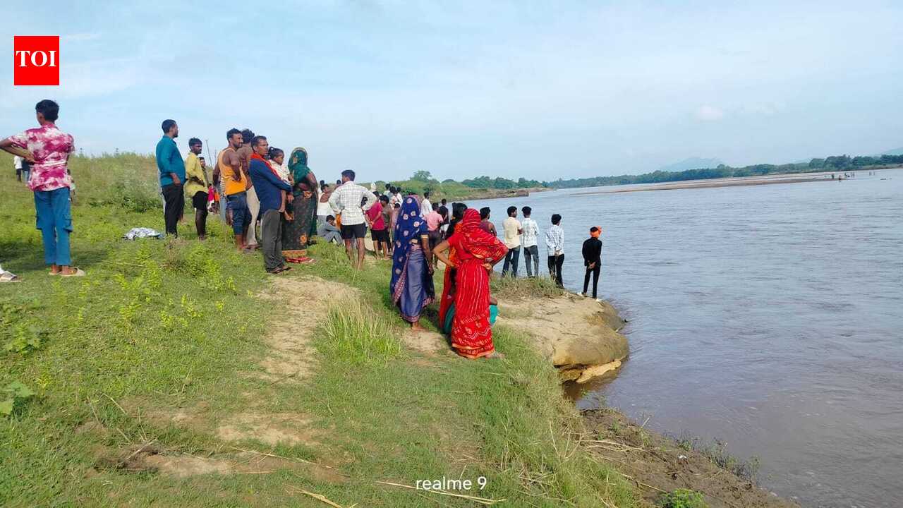 At least 14 young people drown during festival immersion rituals across three states.