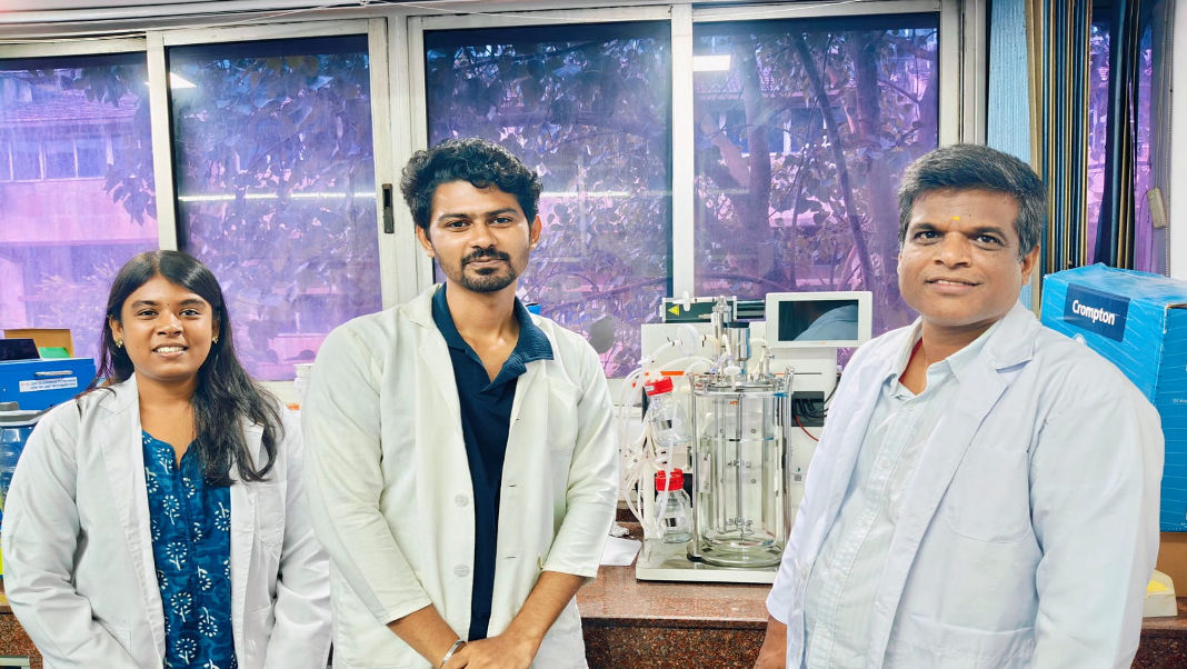 IIT Researchers Develop Bacteria-Based Treatment for Safe Textile Wastewater Disposal