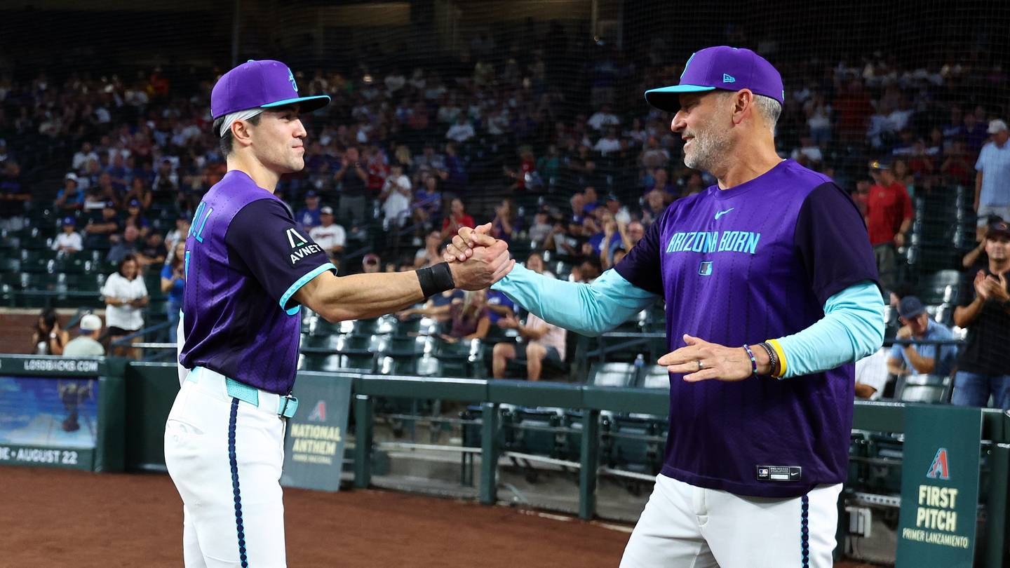 Arizona Diamondbacks Manager Torey Lovullo May Return Despite Missing Playoffs