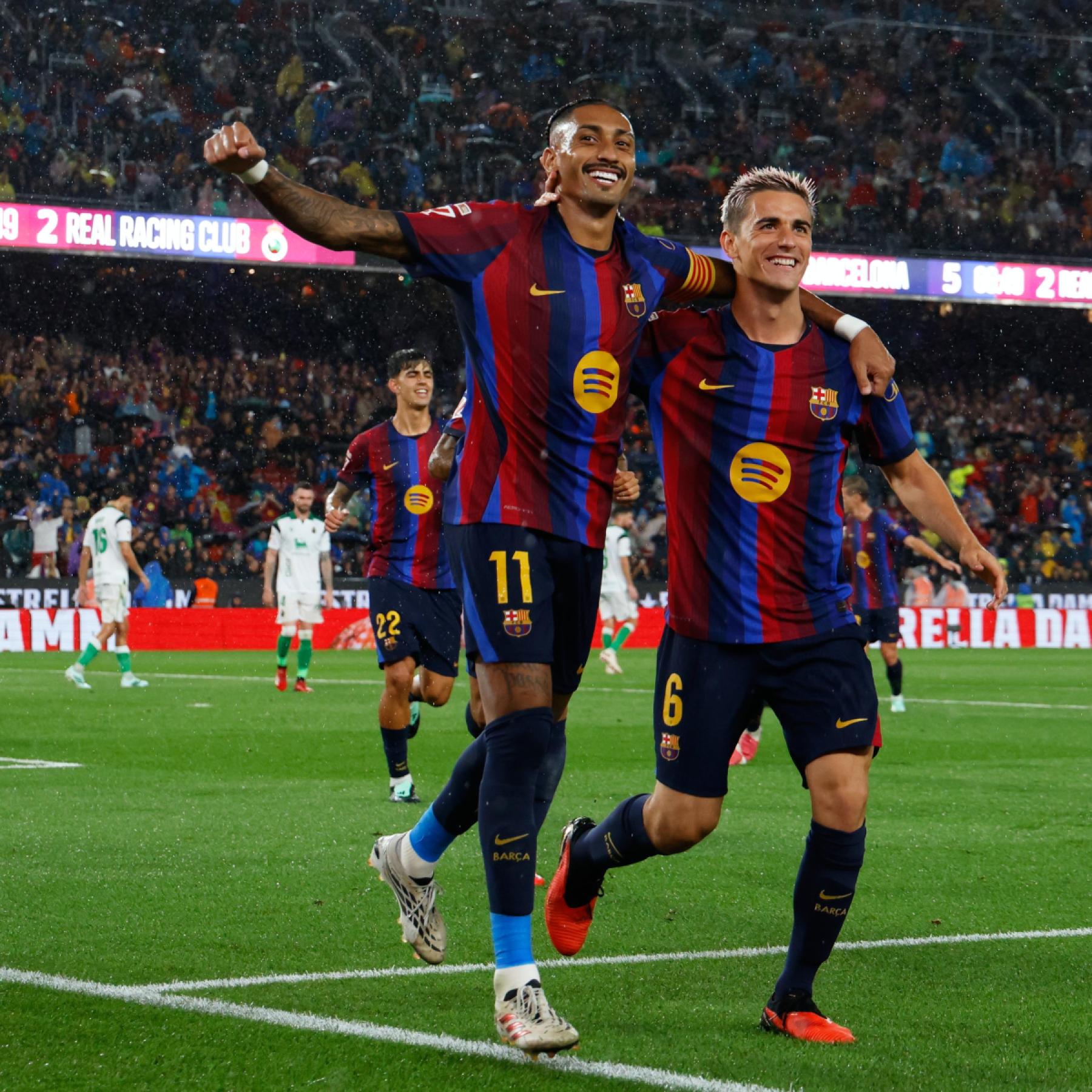 Raphinha firma triplete y el Barcelona consigue su séptimo triunfo consecutivo
