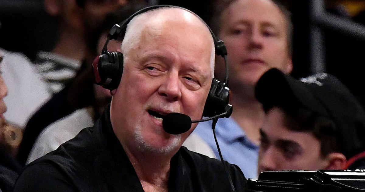 Longtime Los Angeles Lakers Public Address Announcer Lawrence Tanter Passes Away at 76