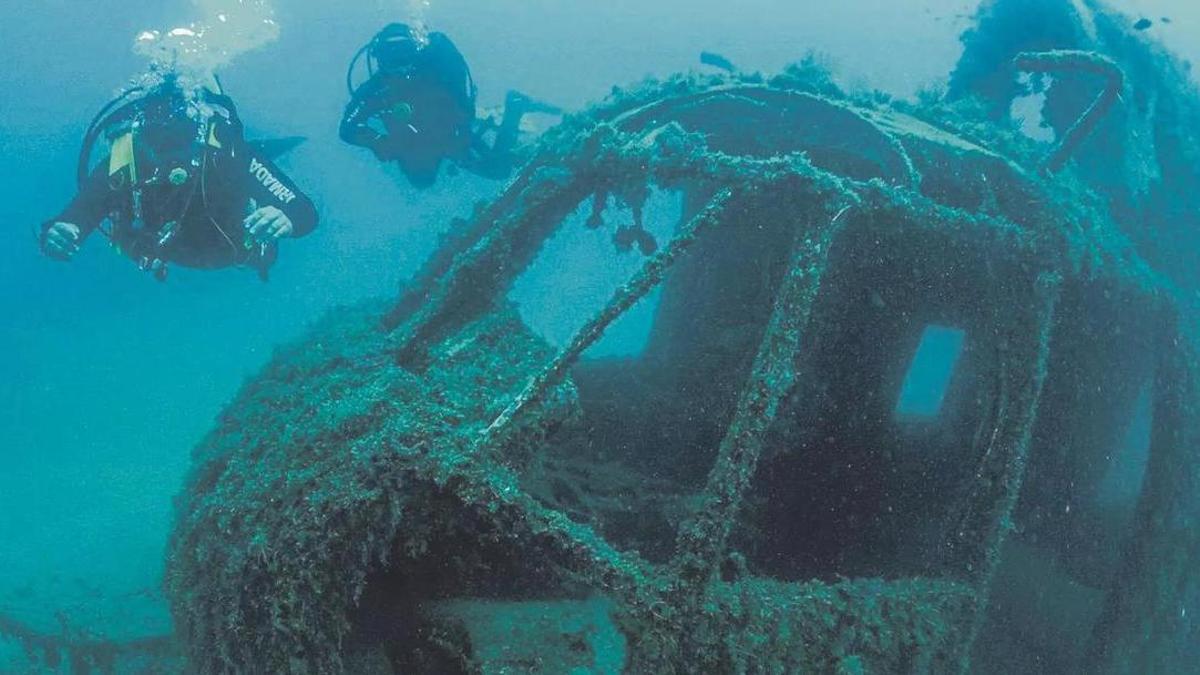 Tres heridos en el accidente de buceo de la Armada salen de la UCI