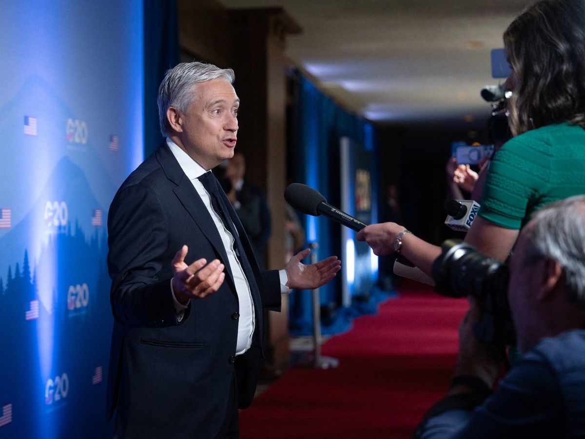 Finance Minister Champagne Announces Gas Tax Holiday Extension Until January
