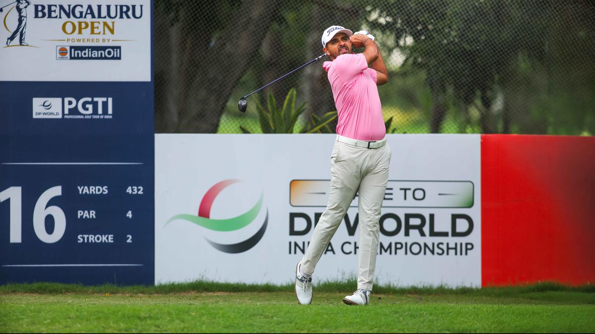 Khalin Joshi extends his lead to six shots at the Bengaluru Open.