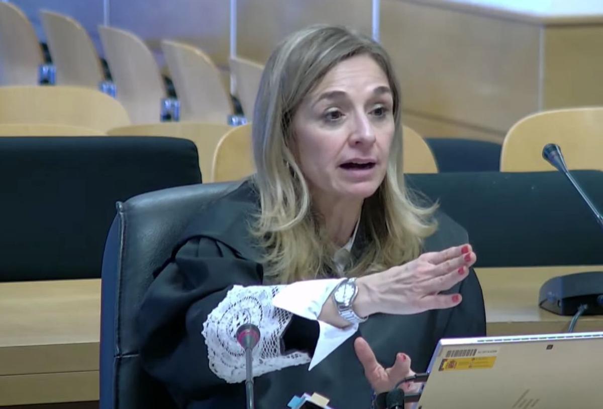 Anticorrupción pide al juez un informe fiscal sobre Zapatero y sus hijas