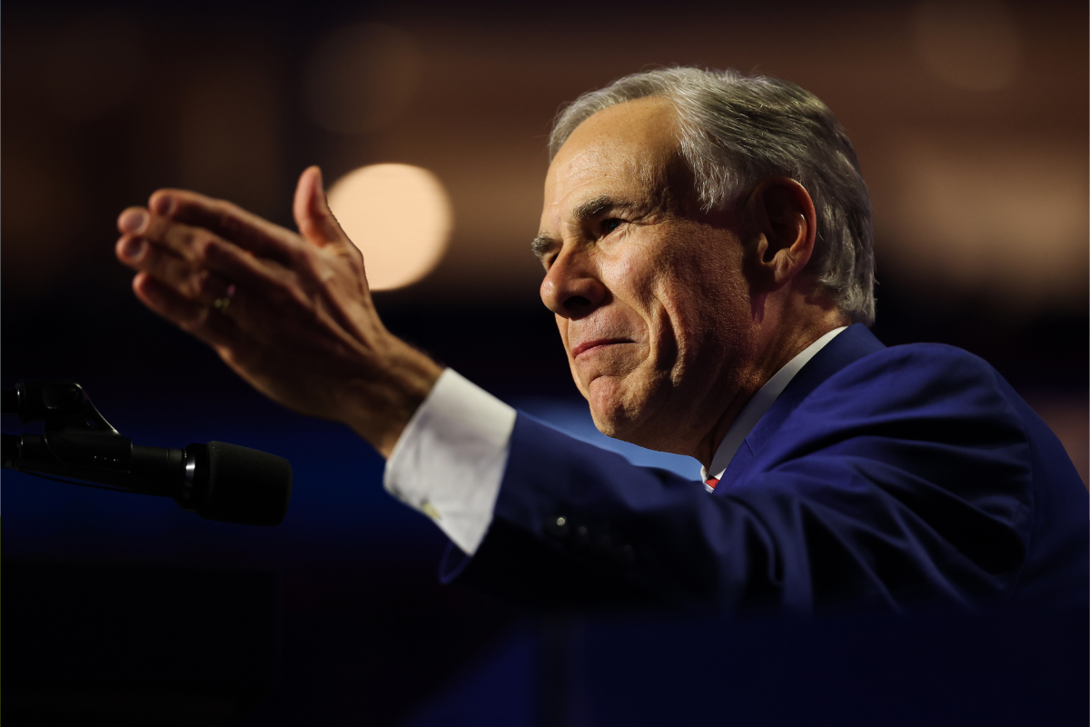 Abbott Orders Strict Penalties for Data Centers Failing Texas Water Surveys