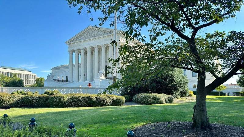 Supreme Court Considers Trillion-Dollar Climate Case Over State Nuisance Laws