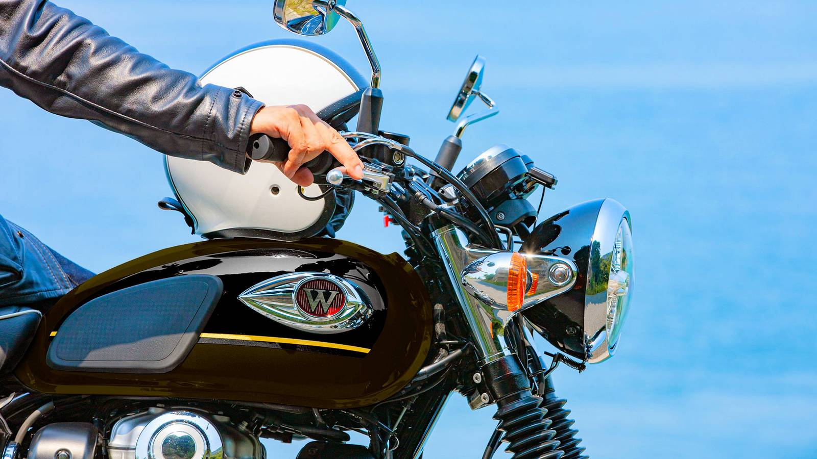 Lichfield House-Clearance Auction Raises Over £11,700 From Rare Vintage Motorcycles and Classic Cars
