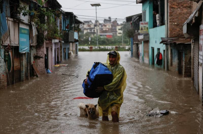 Record Rains and Severe Flooding Kill at Least 15 Across Uttar Pradesh