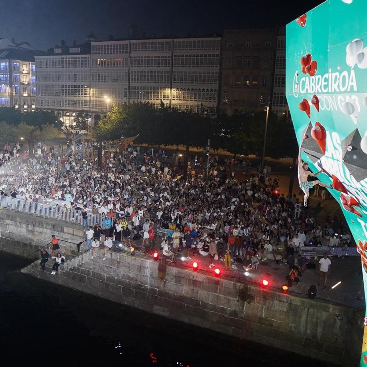 El festival de deportes urbanos Graviteo reúne a miles de personas en A Coruña