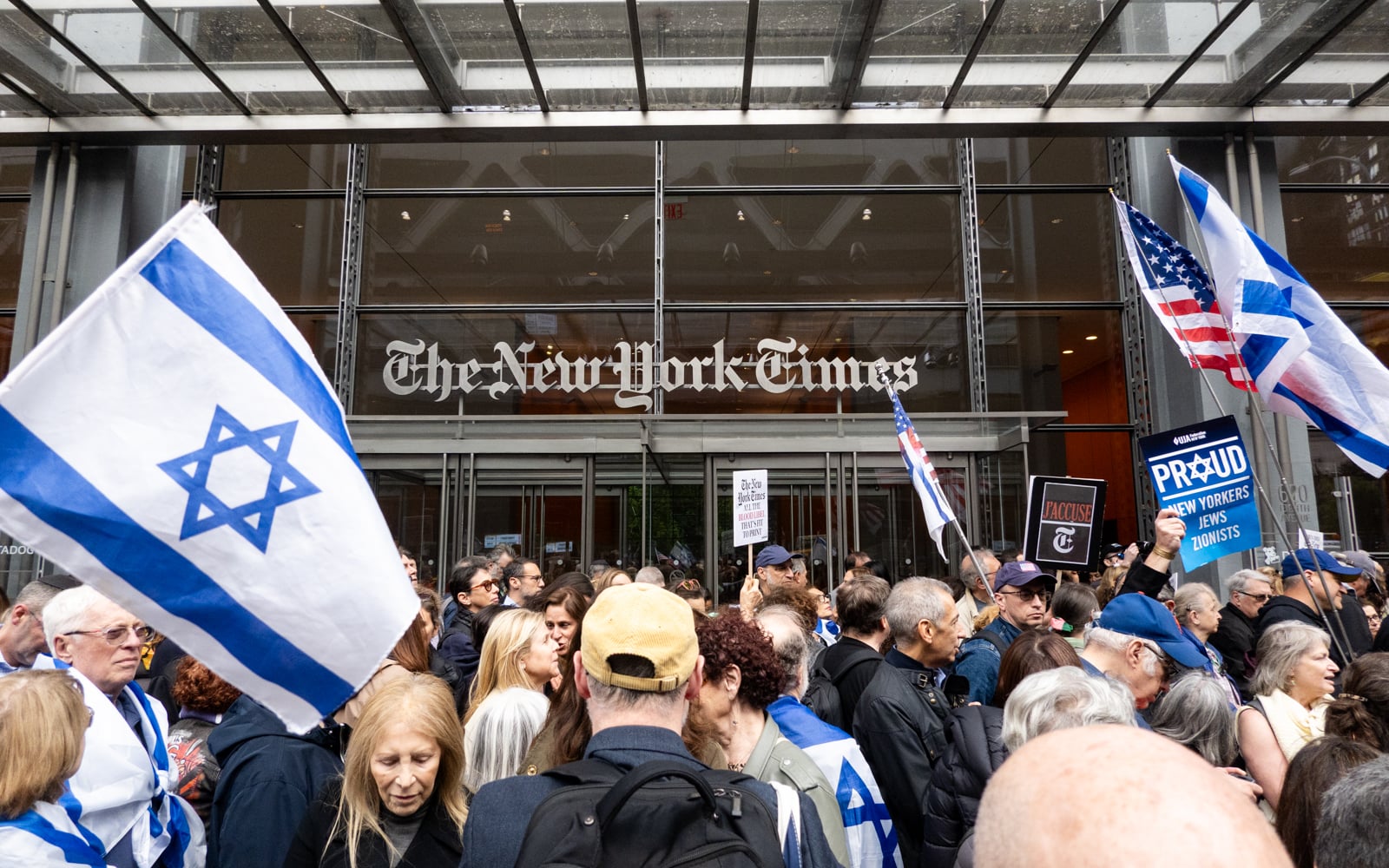 Study Criticizes NYT Gaza Coverage Amid Editing Controversy