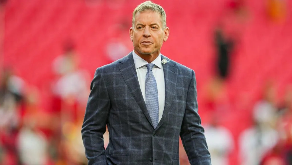 Troy Aikman Enters Final ESPN Year Without Contract Extension Discussions