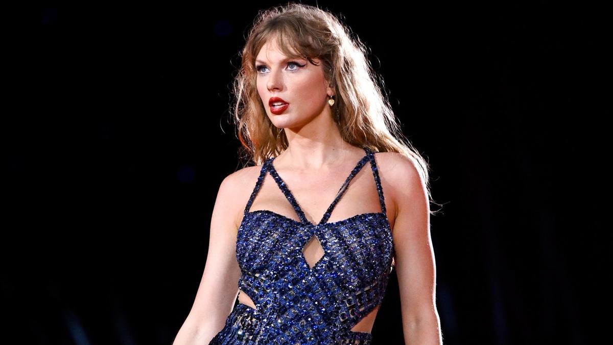 Taylor Swift announces four-song expanded edition of her latest album.