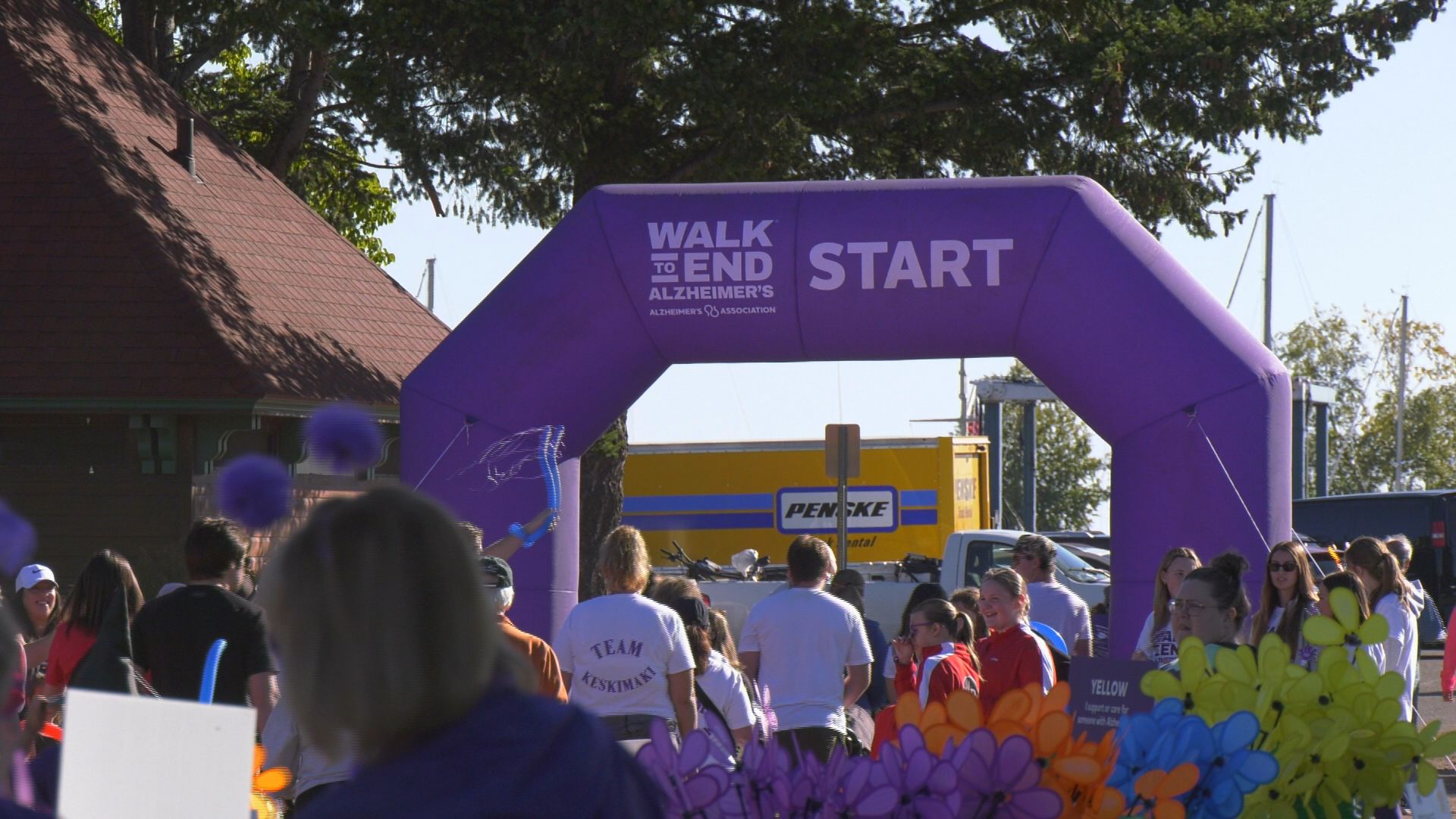 Communities Nationwide Rally for Annual Alzheimer’s Association Walks to Fund Research