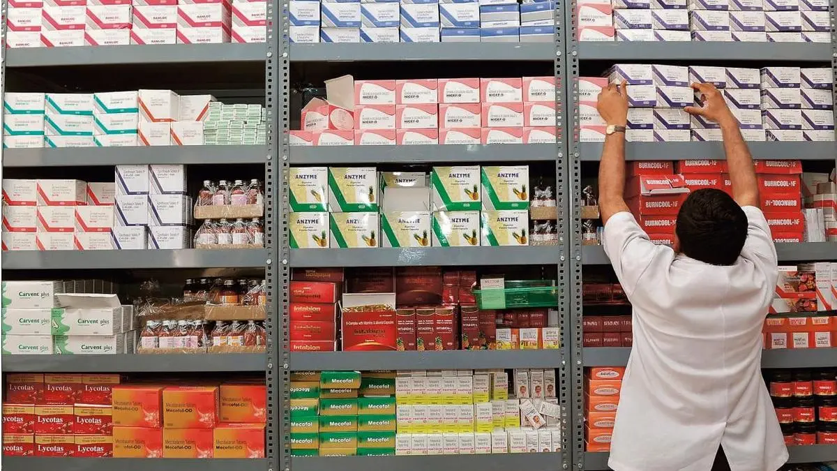 India Proposes Mandatory CCTV Surveillance at Retail Pharmacies to Curb Unauthorized Sales