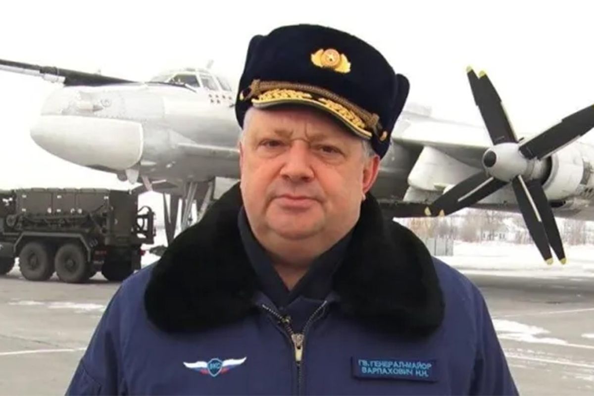 Russian Aerospace Forces General Seriously Wounded in Shooting Near Strategic Bomber Base