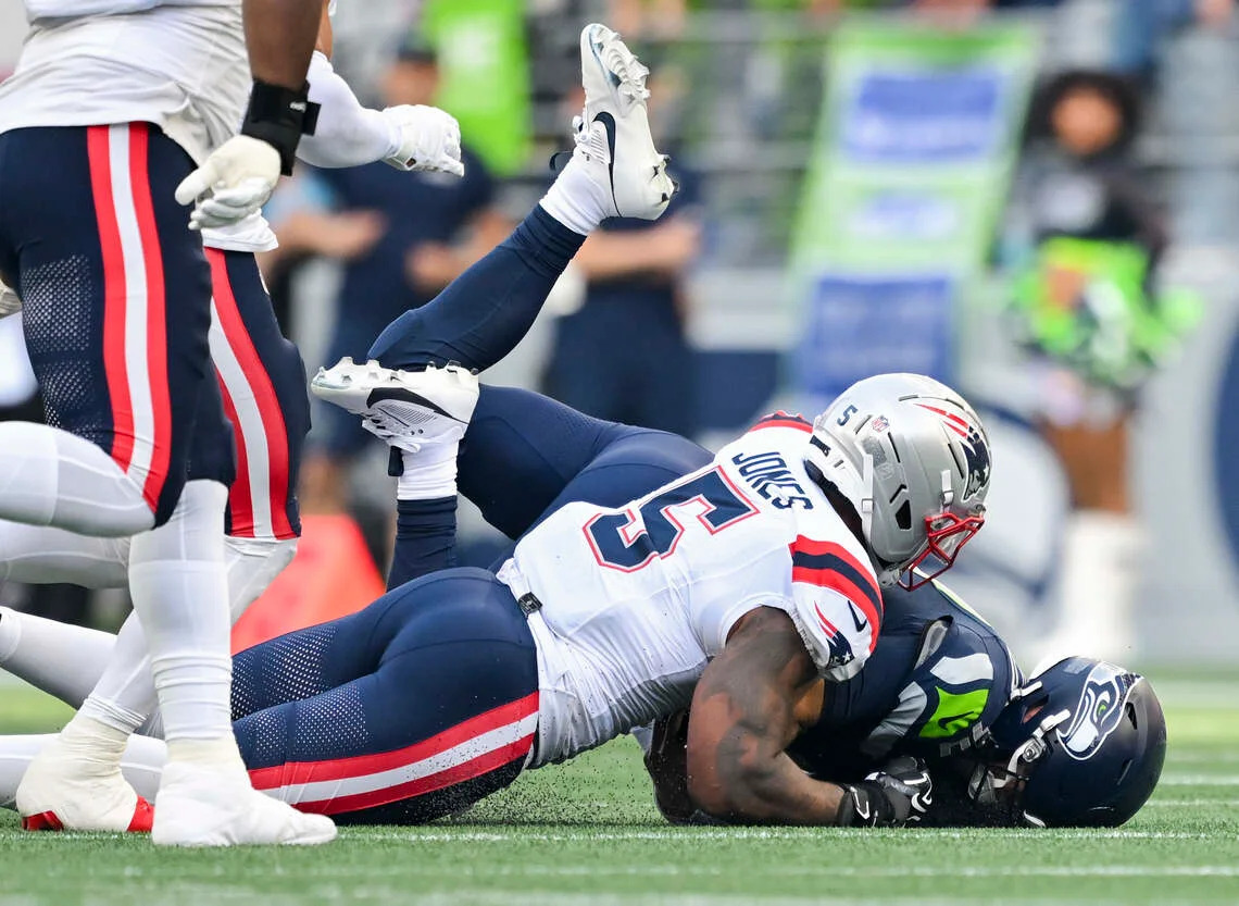 Seahawks Receive Positive Injury News For Sam Darnold Ahead Of Arizona Game