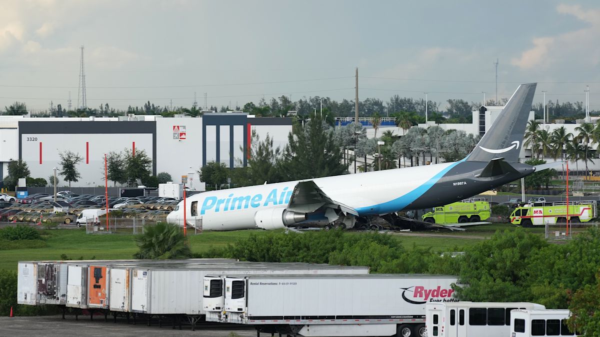 Five Dead After Amazon Cargo Plane Overshoots Miami Runway and Hits Vehicles