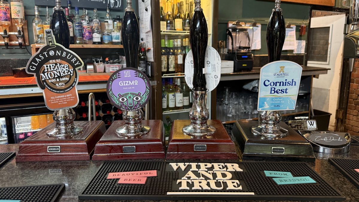 CAMRA Releases 2027 Good Beer Guide Highlighting 4,500 Pubs Across The UK