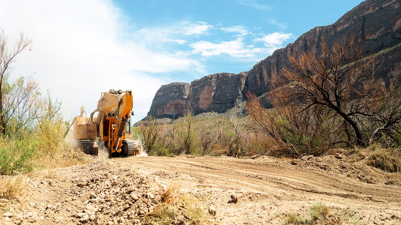 Big Bend Border Wall Construction Begins Amid Opposition