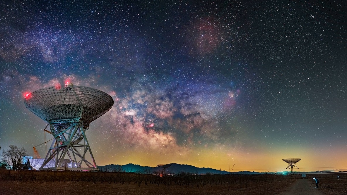 Astronomers Detect Repeating Radio Bursts From Distant Gas Giant Exoplanet