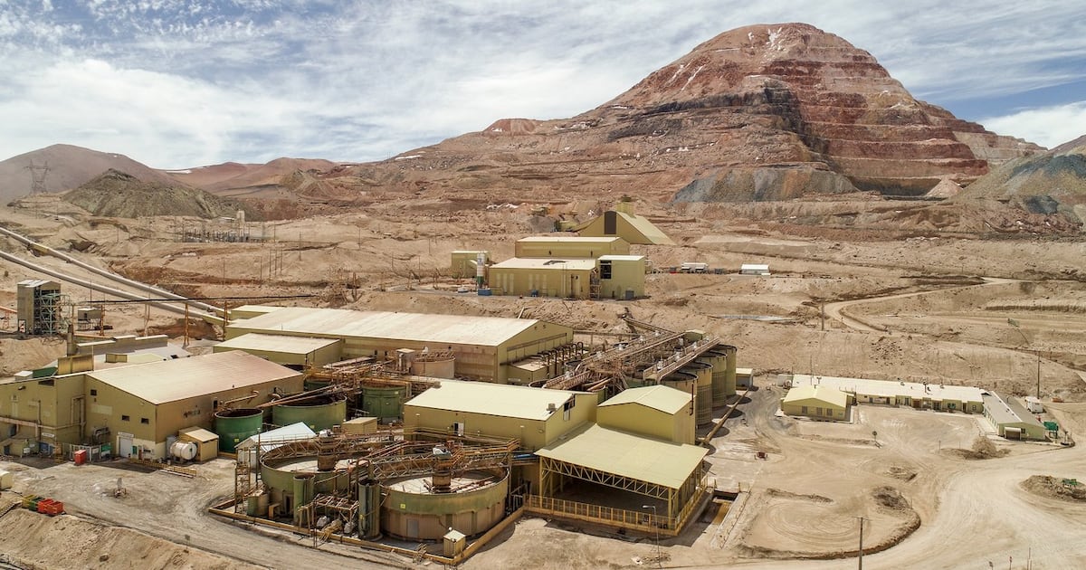 Kinross Lowers Production Guidance While Raising Capital Returns on Strong Cash Flow