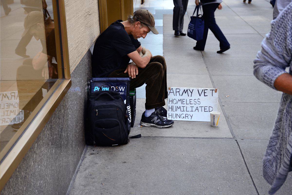 VA Awards Record $1.17 Billion for Veteran Homelessness