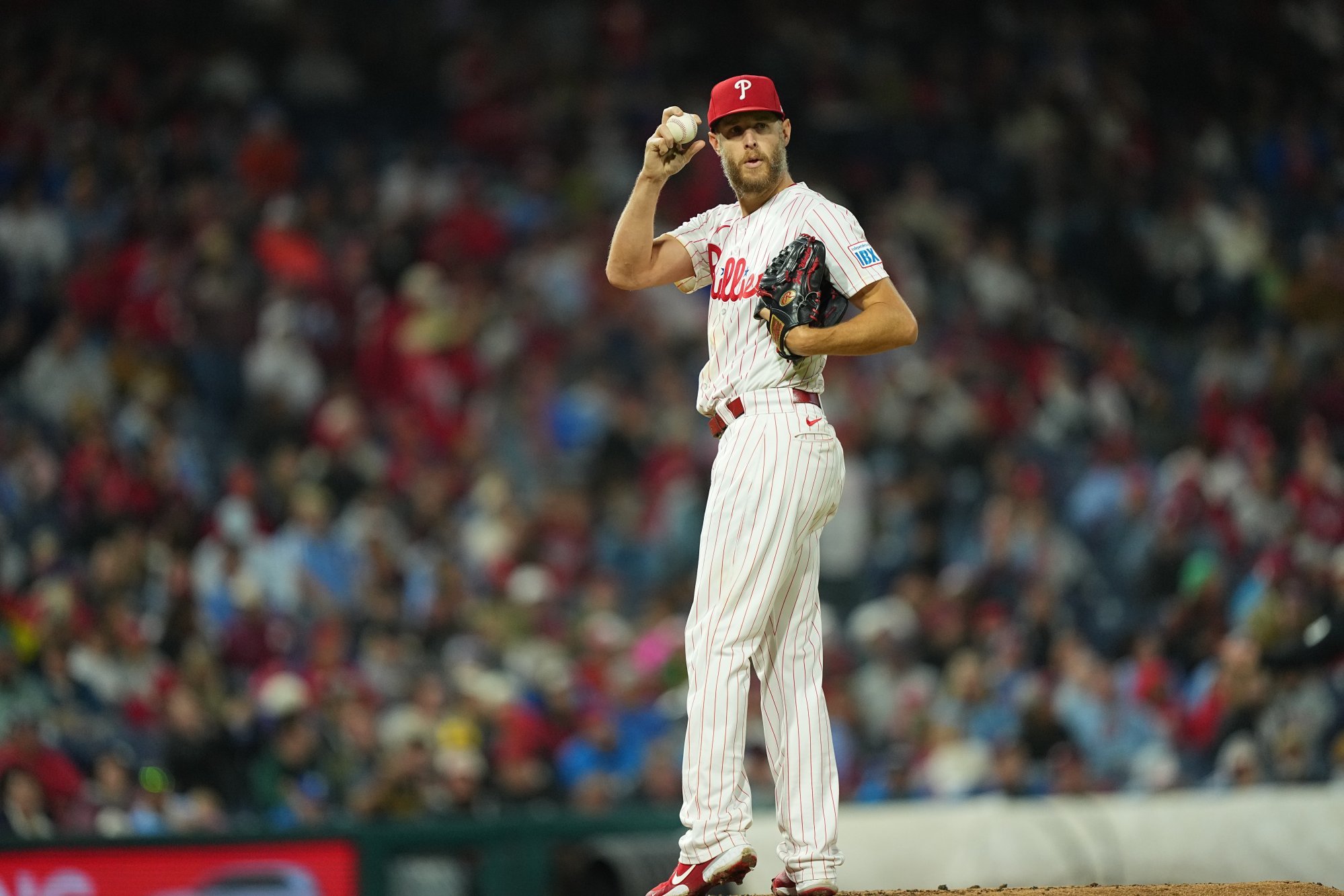 Wheeler Reaches 2,000 Strikeouts in Phillies Win