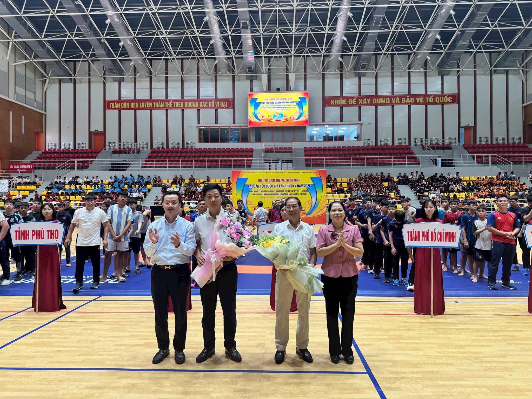Vietnam Youth Traditional Wrestling Championship Draws 126 Athletes