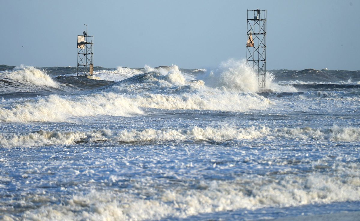 Powerful Nor’easter Batters East Coast With Severe Flooding and Highway Closures