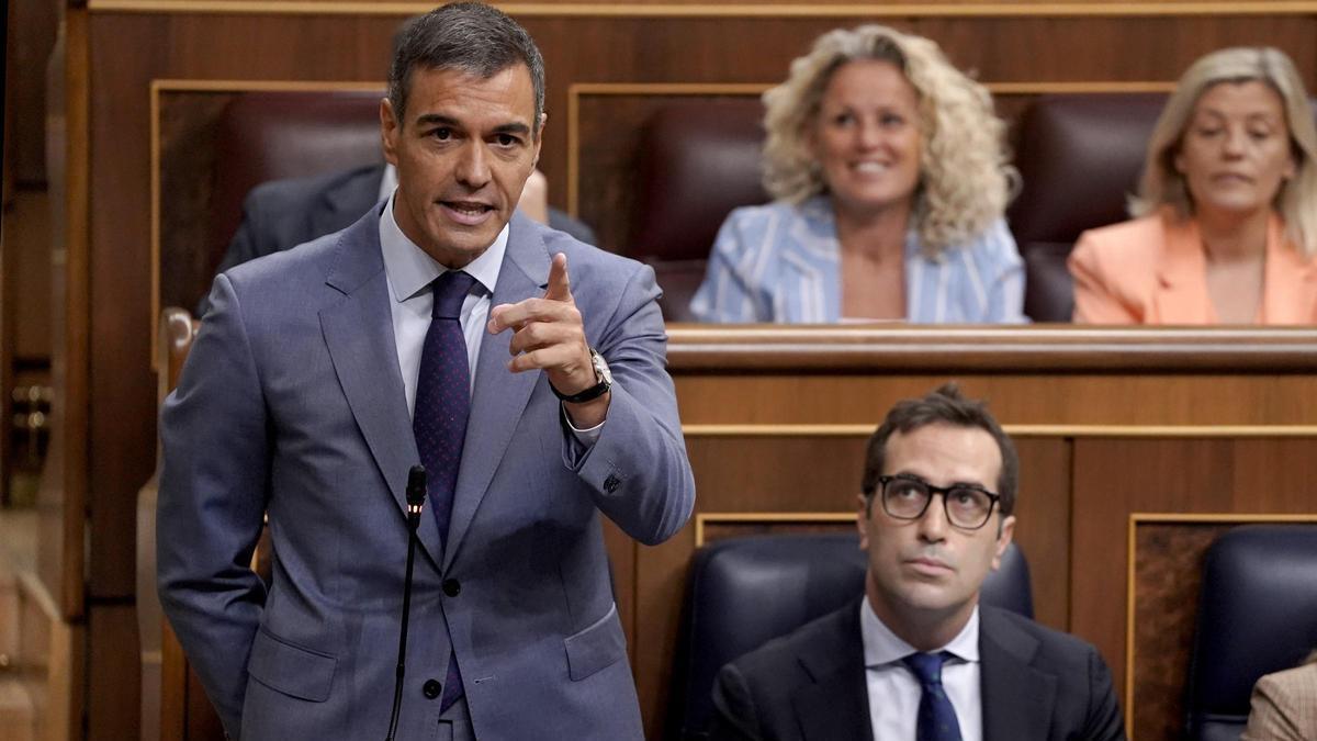 El Gobierno redobla la presión sobre Vivas para trasladar menores migrantes a la Península