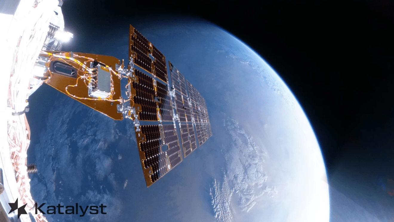 Commercial rescue satellite fails to save NASA Swift telescope due to fuel shortage.